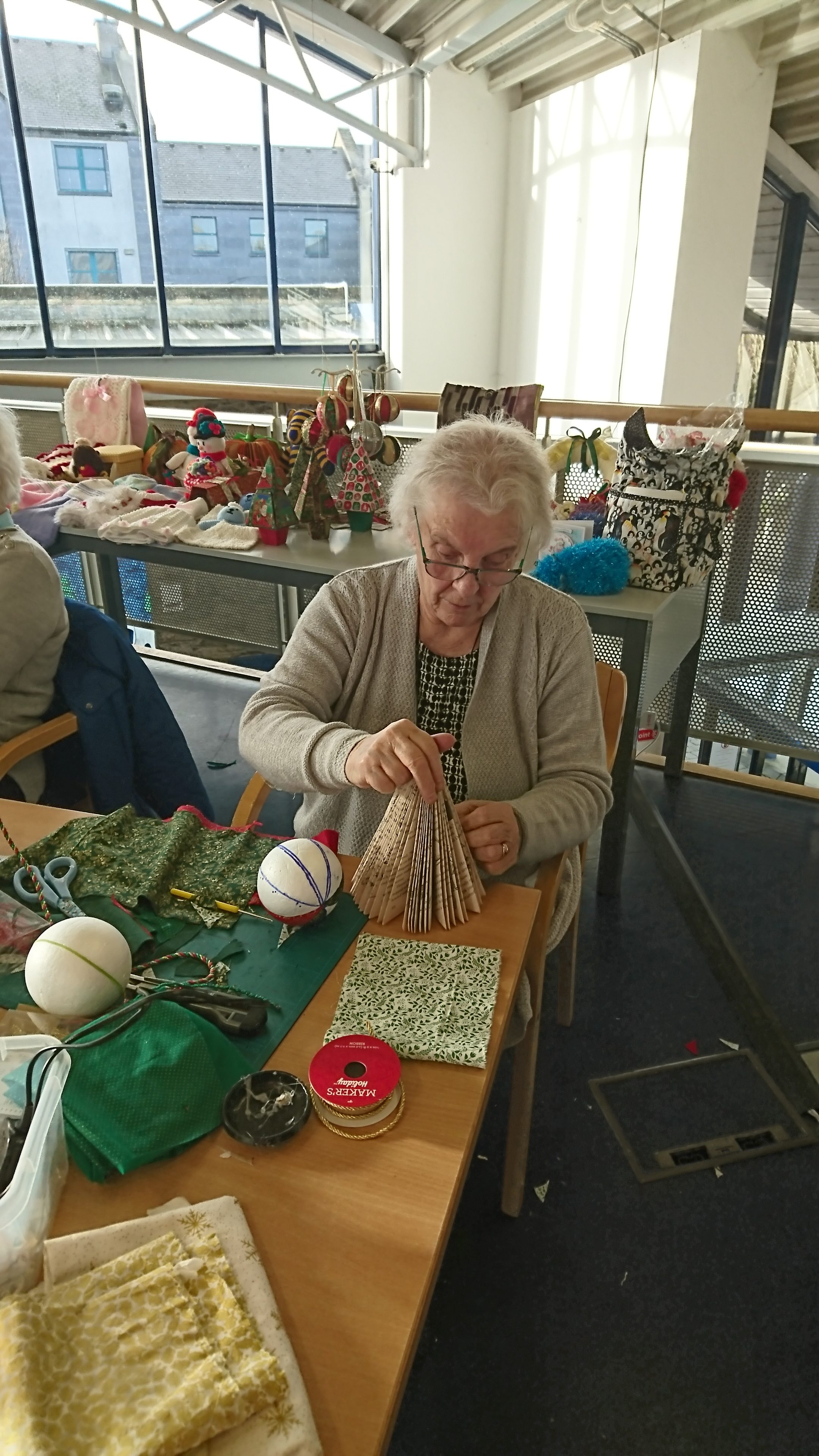 Christmas Craft Demonstrations in Cashel. – Tipperary Library Service